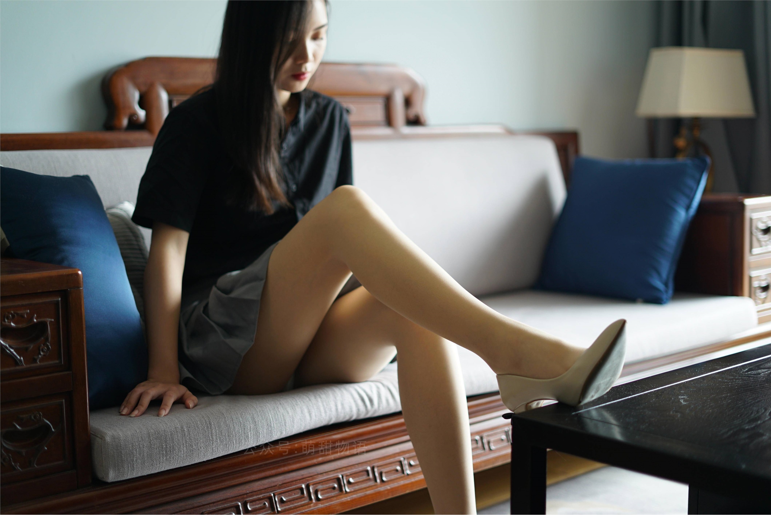 萌甜物语 XM121《短裙黑衬衣-小苏》